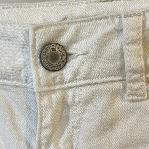 American Eagle Outfitters White Jean Shorts - Picture 3 of 8